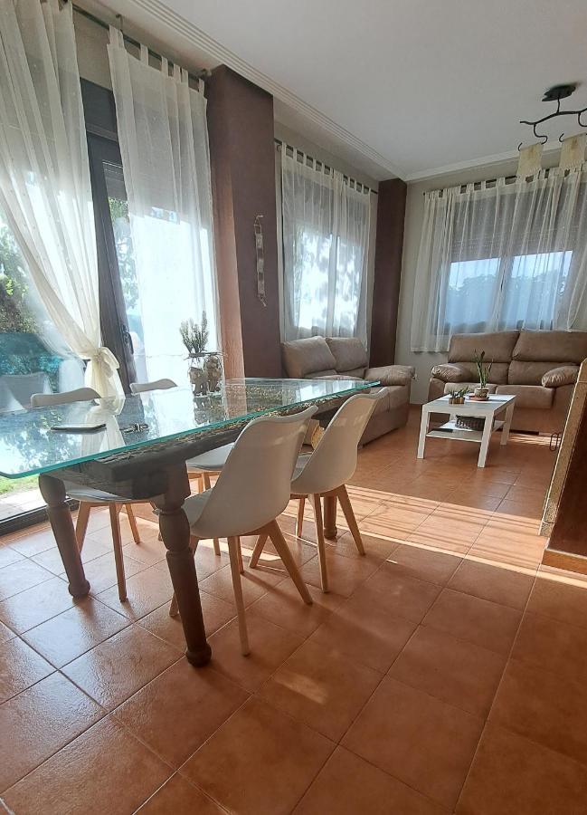 Villa La Casa Del Cipres Aldeamayor de San Martin Esterno foto
